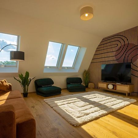 Orestaliving - Penthouse In 2Nd District With View Вена Экстерьер фото