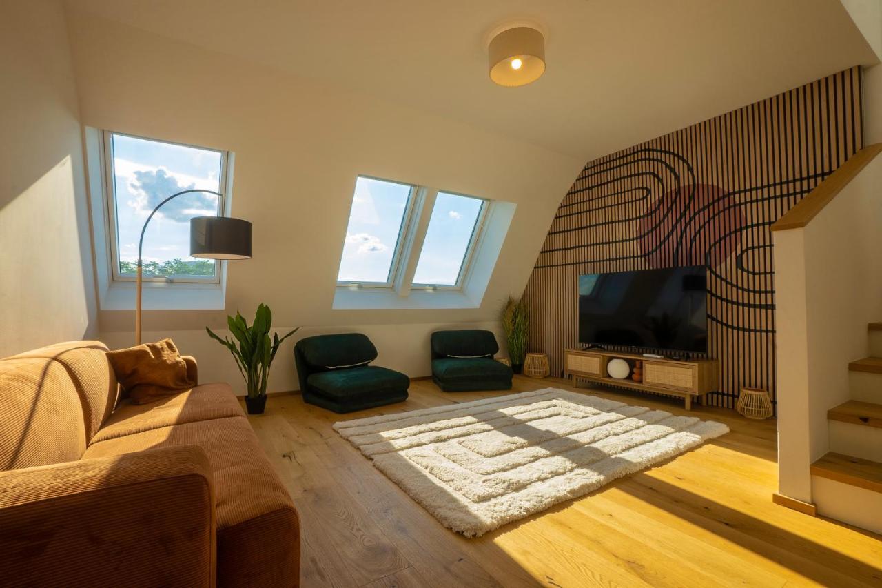 Orestaliving - Penthouse In 2Nd District With View Вена Экстерьер фото